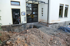 Neugestaltung Eingangsbereich des Gemeindezentrums (Foto: Karl-Franz Thiede))